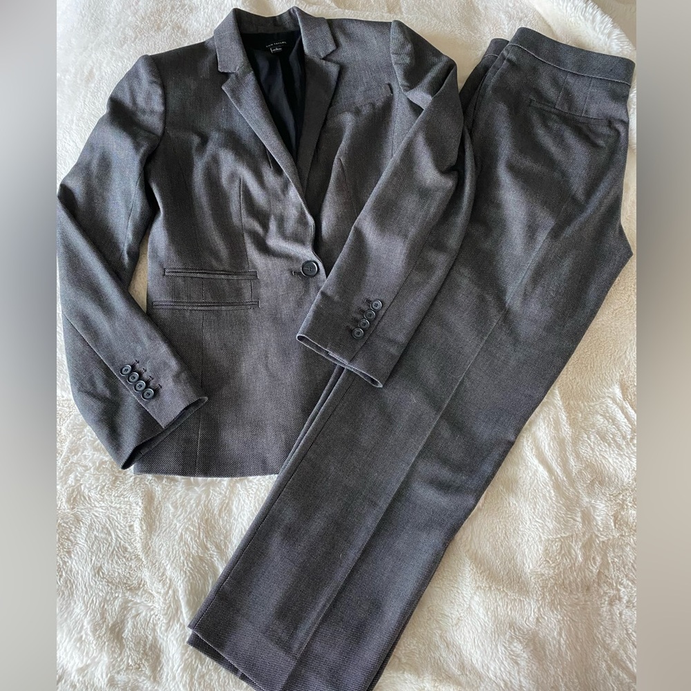 Ann Taylor women’s suit